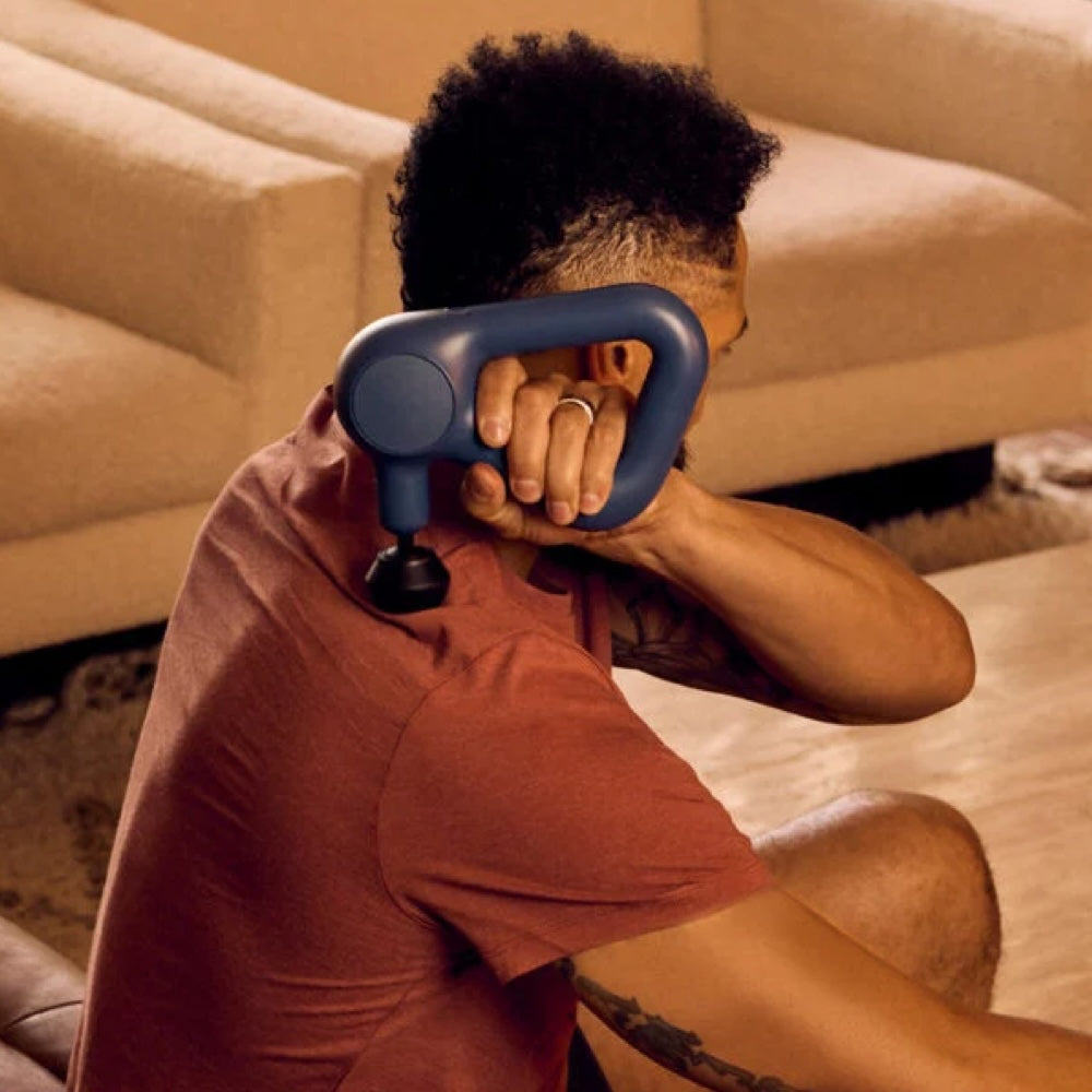 Theragun Relief 輕便舒壓型衝擊式筋膜槍 - 一鍵簡易操作